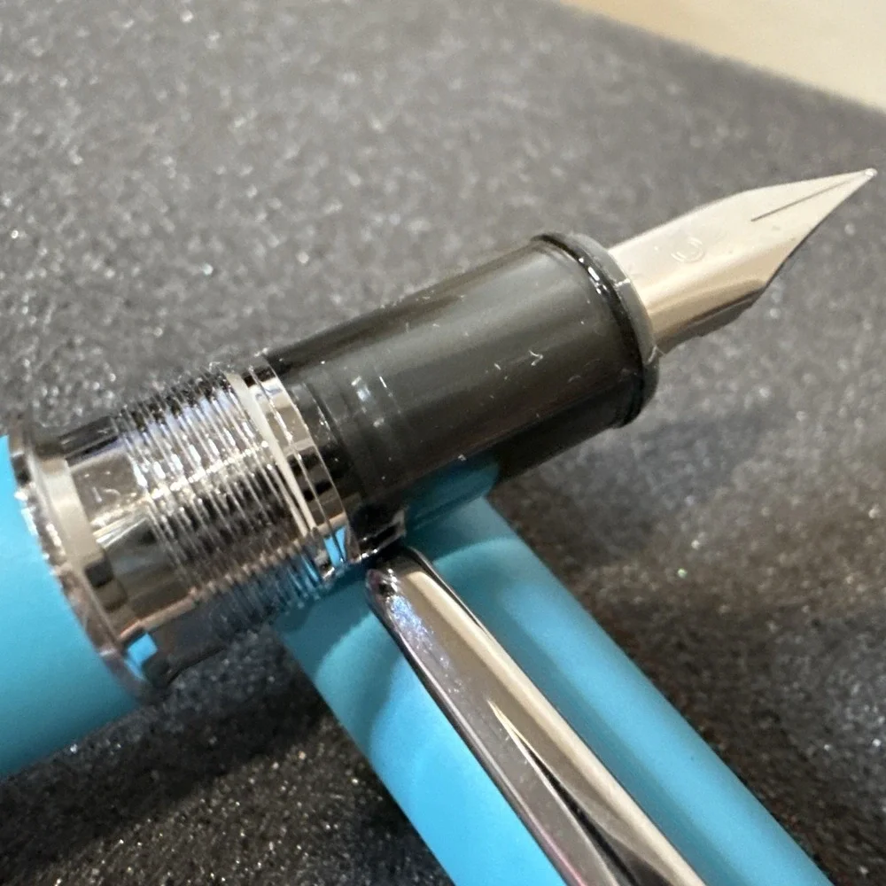 Platinum Procyon Fountain Pen Turquoise Blue